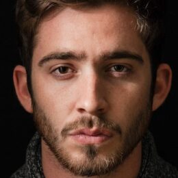 Profile picture of logan logan